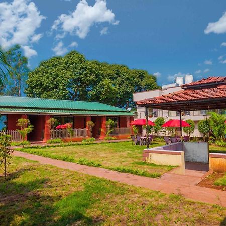 OAKWOOD near mapro mahabaleshwar Hotel Exterior foto