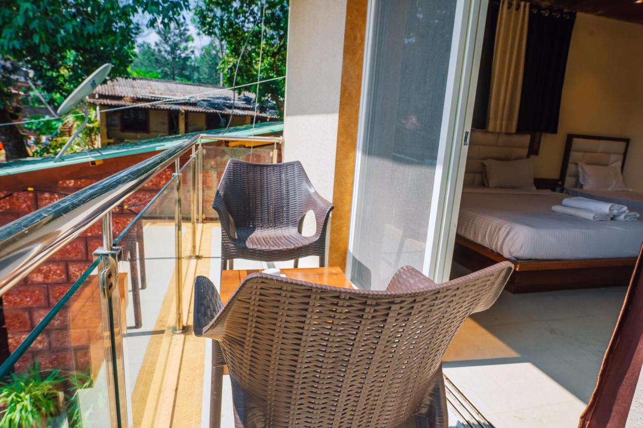 OAKWOOD near mapro mahabaleshwar Hotel Exterior foto