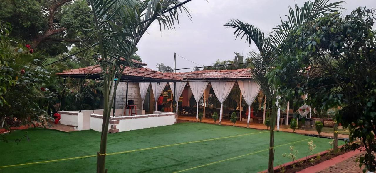 OAKWOOD near mapro mahabaleshwar Hotel Exterior foto
